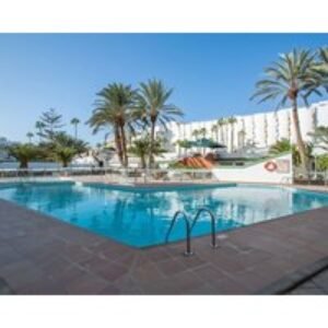 Vacation Apartment Apartamento Yumbo Dunas With Shared Pool