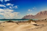 Discovering La Caleta de Famara in Lanzarote: Best Family Hotels and Tourist Attractions